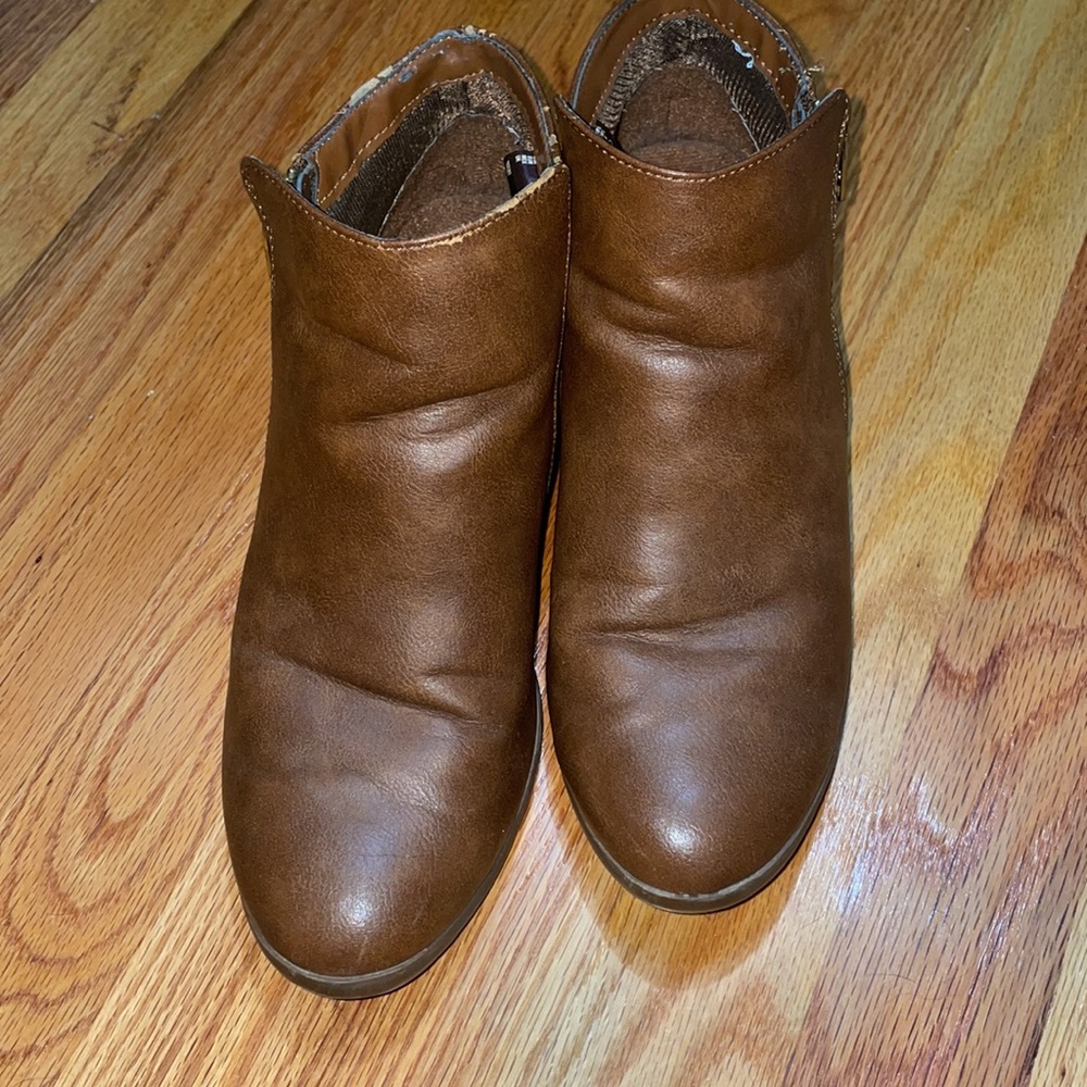 Booties - Picture 2 of 7